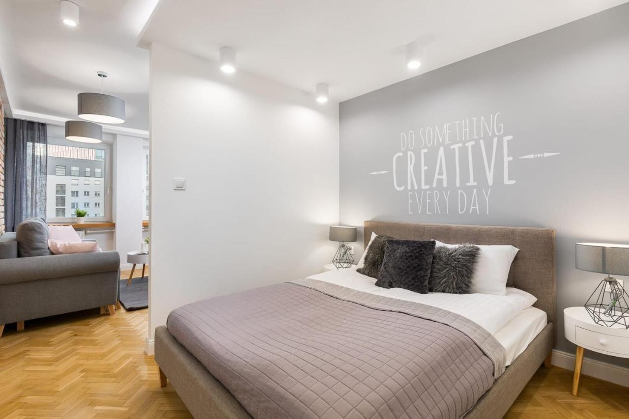 Rent Like Home - Zlota 65 II Warsaw Exterior photo